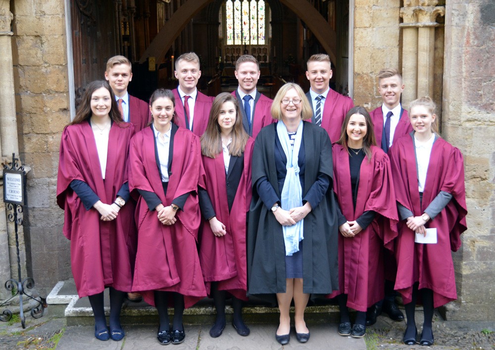 Student Leaders dedicated in Llandaff Cathedral