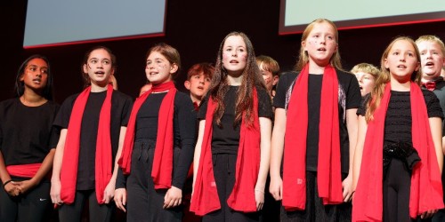 TD House Singing 2025 121.jpg