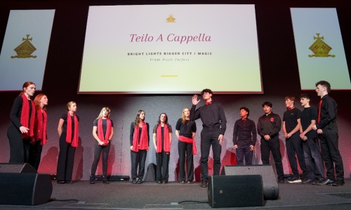 TD House Singing 2025 138.jpg