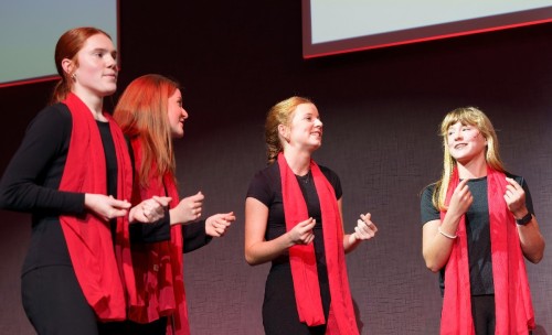 TD House Singing 2025 148.jpg