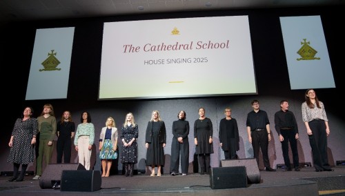 TD House Singing 2025 150.jpg