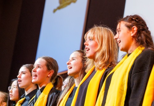 TD House Singing 2025 174.jpg