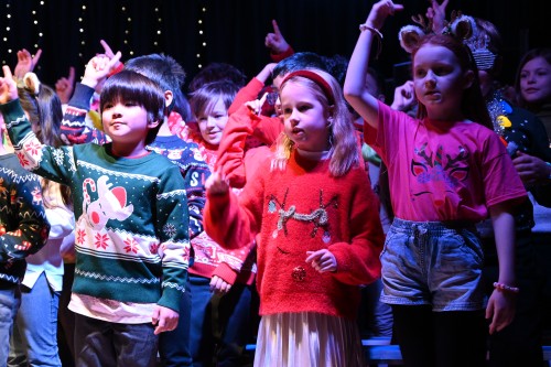 No One Wraps Like an Elf