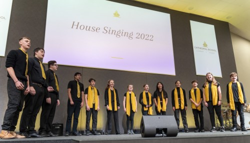 TD House Singing 2022 157.jpg