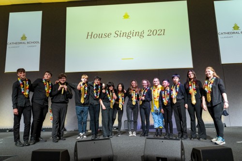 TD House singing 2021 165.jpg