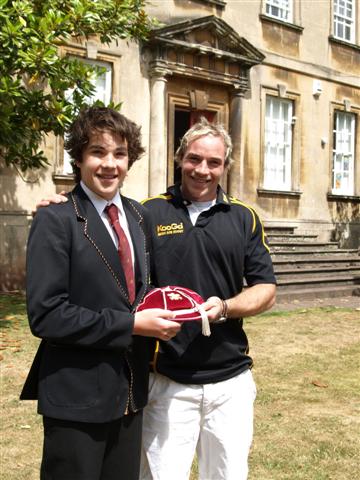 Newly capped Wales rugby star comes back to school