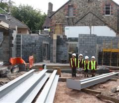 New Infant School visited by pupils