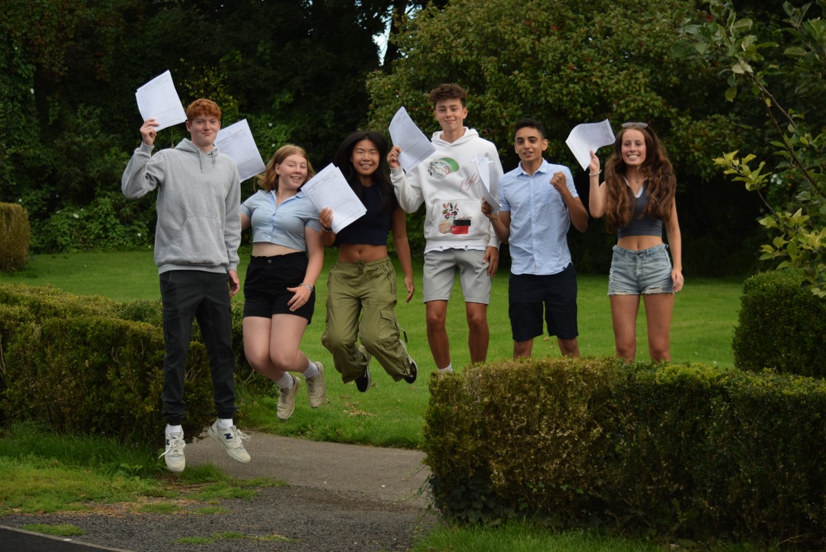 GCSE excellence continues at CSL